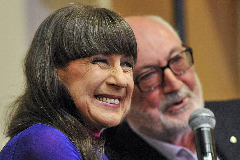 The Seekers Star Judith Durham Dies Aged 79