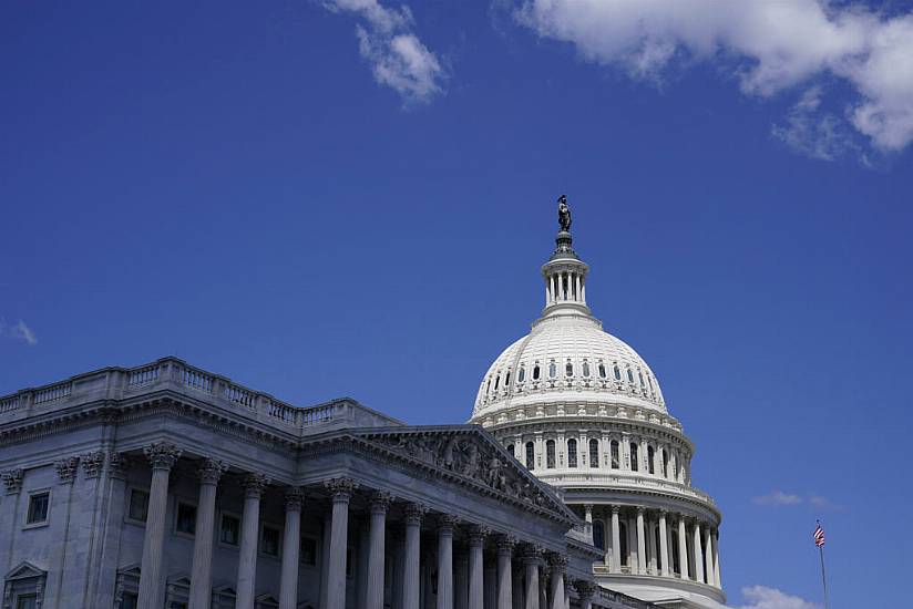 Man Opens Fire Near Us Capitol Before Killing Himself