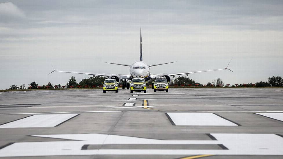 First Flight Departs From Dublin Airport's New €320M Runway