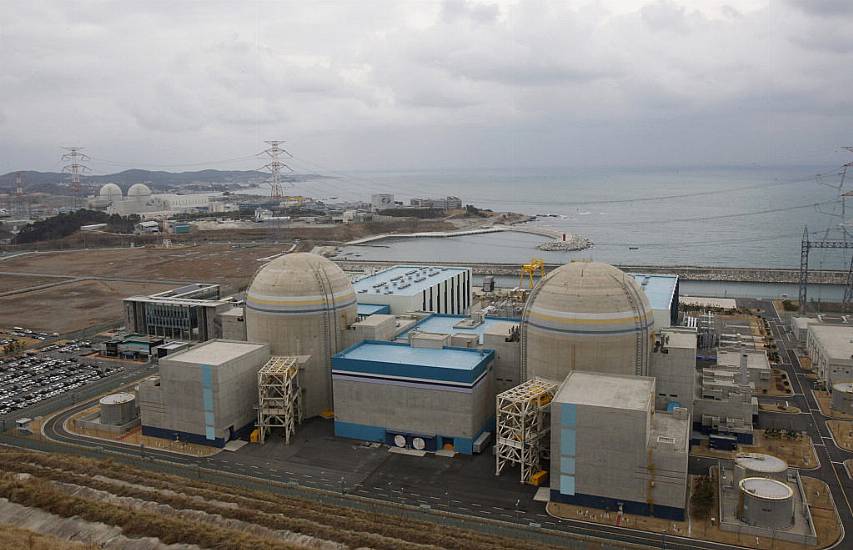 South Korea Signs $2.25 Billion Deal With Russia Nuclear Company