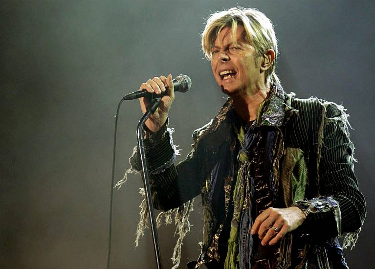 David Bowie To Be Honoured With A Stone On The Music Walk Of Fame