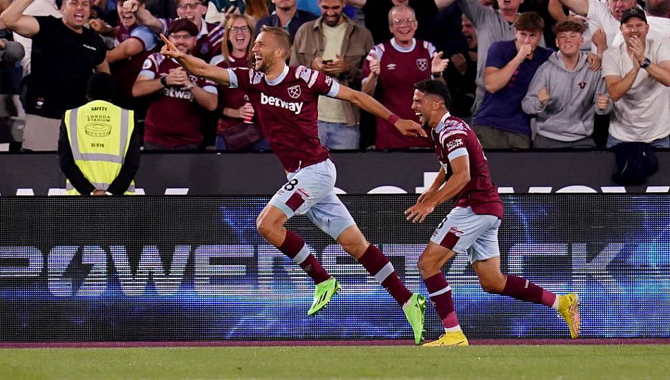 West Ham Earn First Home Point As Tomas Soucek Goal Denies Tottenham Derby Win