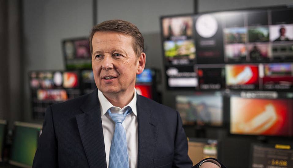 Former Bbc Broadcaster Bill Turnbull Dies Aged 66