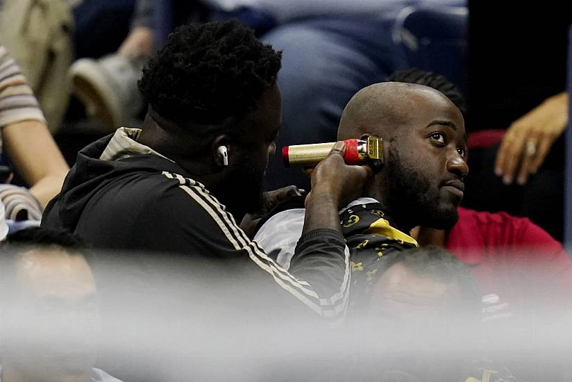 Fans Removed From Us Open For Having A Haircut In The Stands