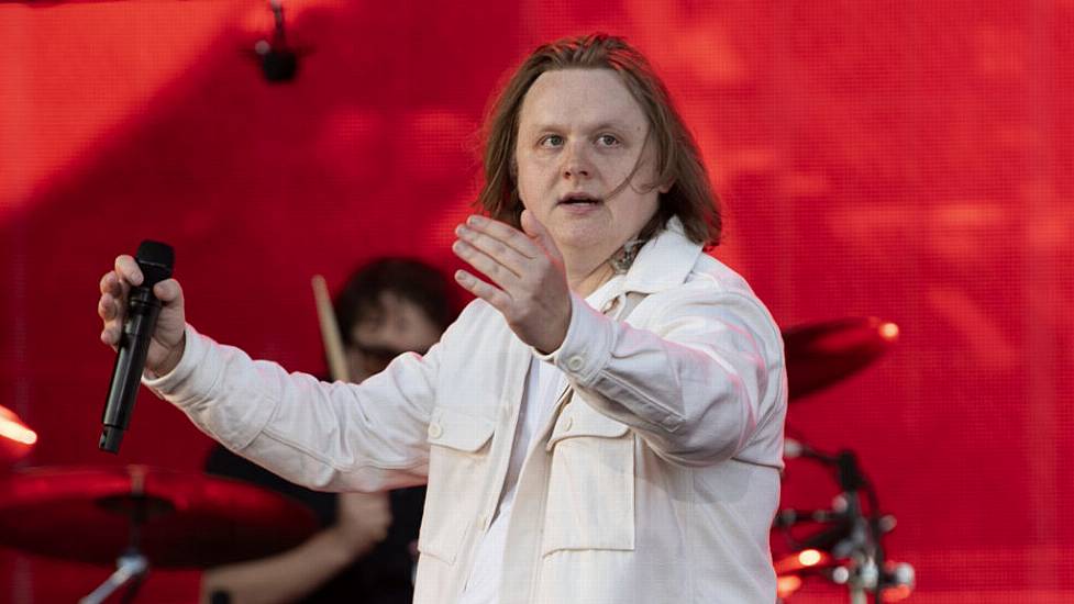 Lewis Capaldi Feared He Was ‘Dying’ Before ‘Eye-Opening’ Tourette’s Diagnosis