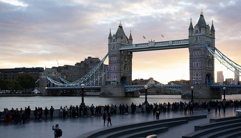 Miles-Long Queue To See Queen's Coffin Paused As Capacity Reached