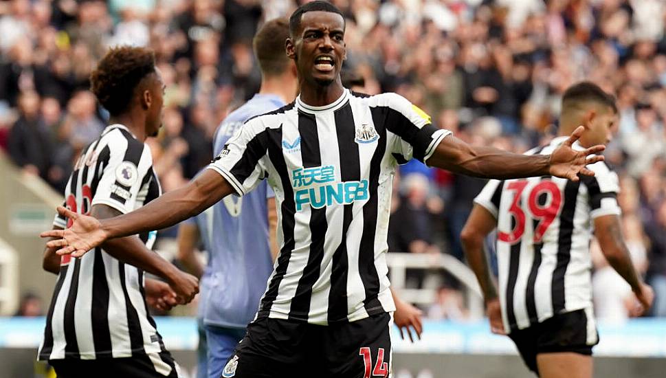 Alexander Isak Pulls Out Of Sweden Squad To Hand Newcastle Fitness Worry