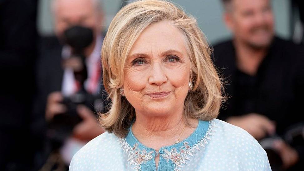 Hillary Clinton Giving Girls Instagram Access To ‘Stand Up For Gender Equality’