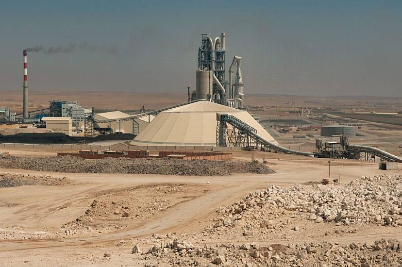 French Cement Firm Lafarge Admits Paying Isis €17M To Keep Factory Open