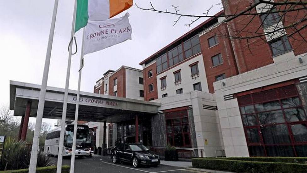 Hundreds Of Ukrainian Refugees Told They Must Leave Dublin Hotel