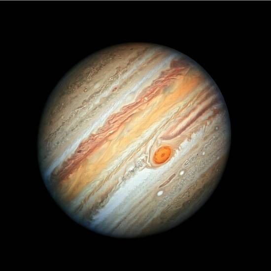 Jupiter To Blaze Above Moon In ‘One-Night-Only Sight’