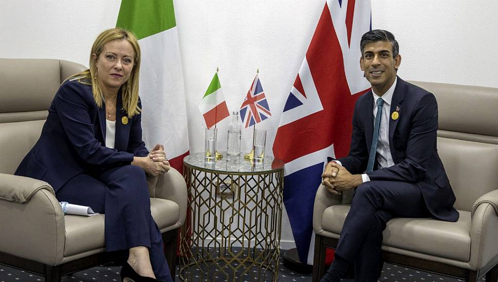 Sunak Discusses ‘Illegal Migration’ With Italy’s New Far-Right Prime Minister