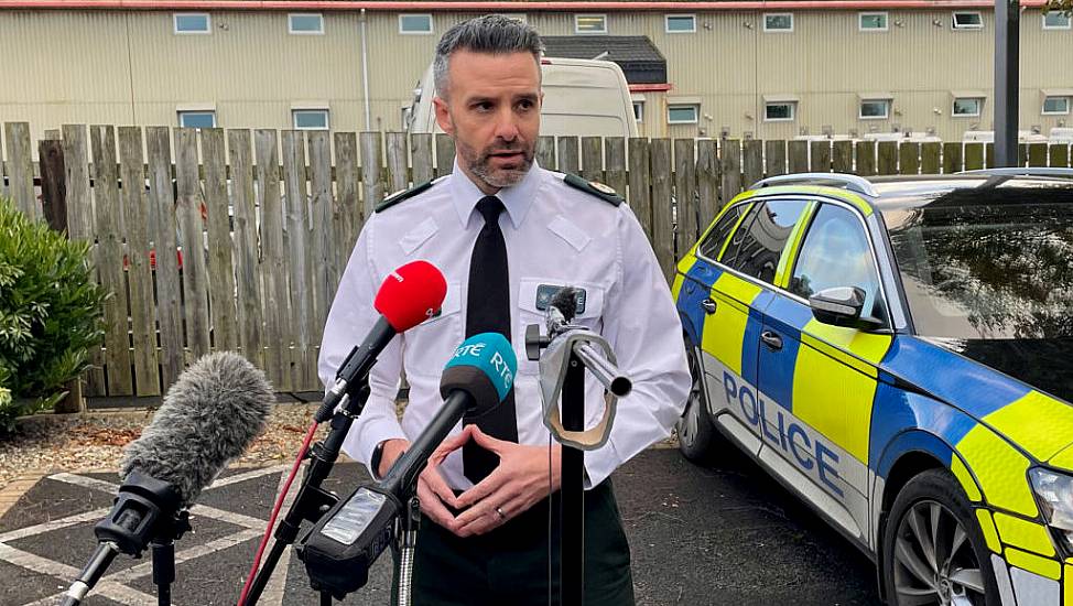 Psni Probe Whether New Ira Were Behind Bomb Attack On Two Officers