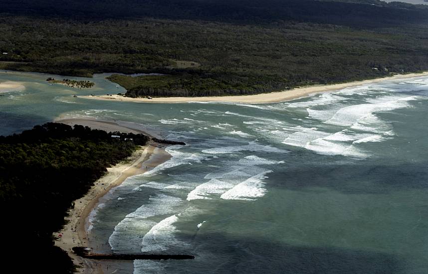 Great Barrier Reef ‘Should Be On Heritage Danger List’