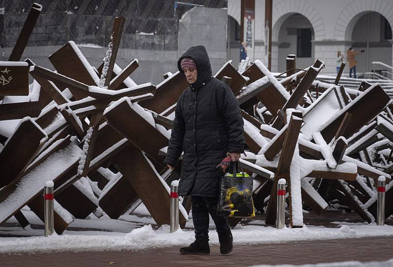 Kyiv Mayor Reports Explosions In Centre Of Ukrainian Capital