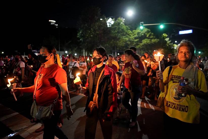 Thousands Of Catholics Join ‘Walk Of Faith’ Through Manila