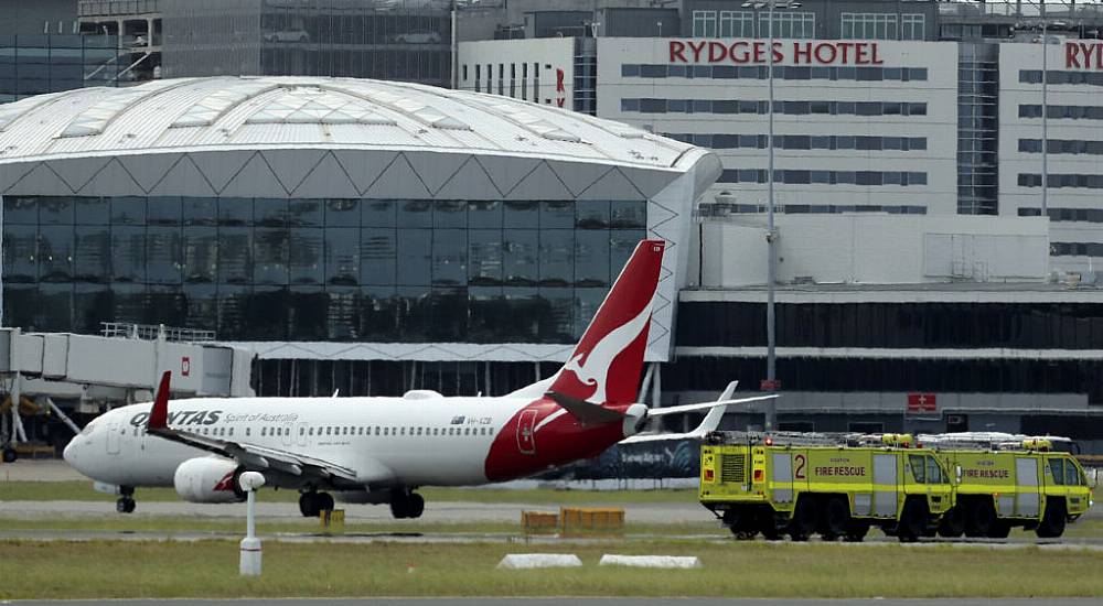 Qantas Plane Lands Safely In Sydney After Issuing Mayday Call Over Pacific