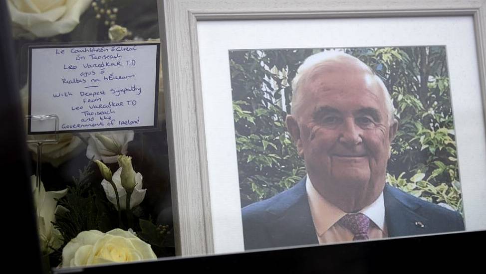 Former Chief Justice John Murray Was 'Dedicated' To Truth And Public Service, Funeral Told