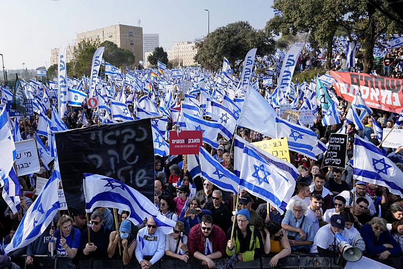 Israeli Pm Benjamin Netanyahu Presses On With Legal Changes Despite Protests