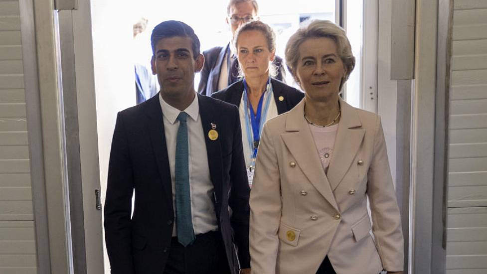 Stage Set For Signing Of Protocol Deal As Eu And Uk Leaders Meet