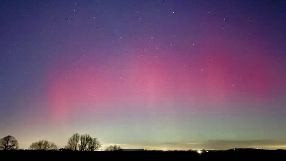 The Best Way To See The Northern Lights Over Ireland Tonight