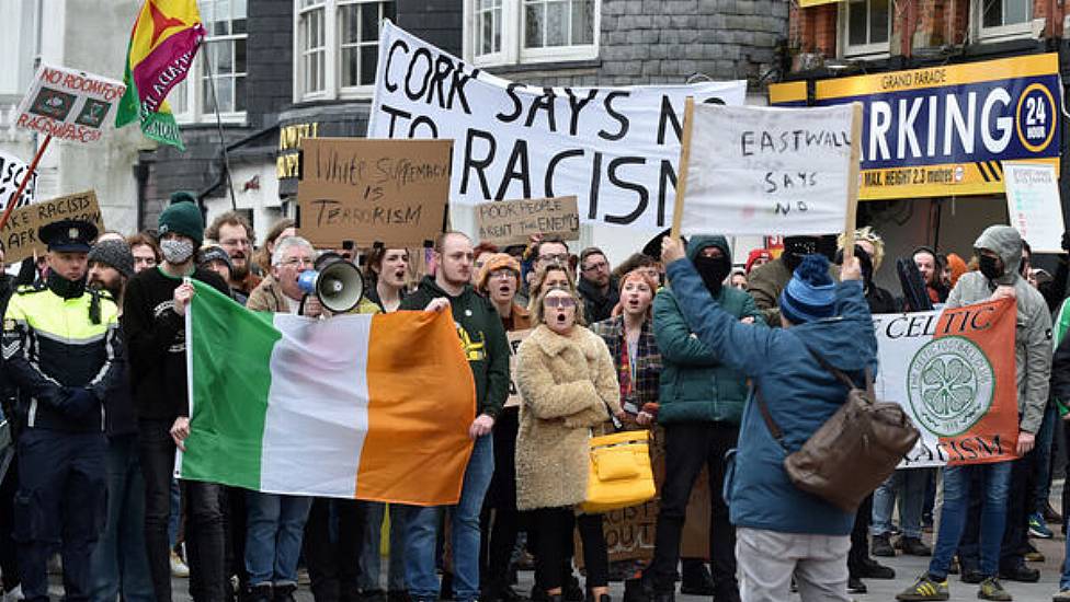 Gardaí Separate Anti-Migrant And Anti-Racism Protesters In Cork