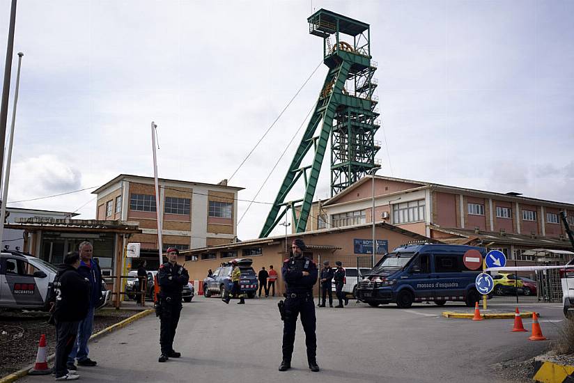 Three Geologists Die As Tunnel Collapses In Spanish Potash Mine