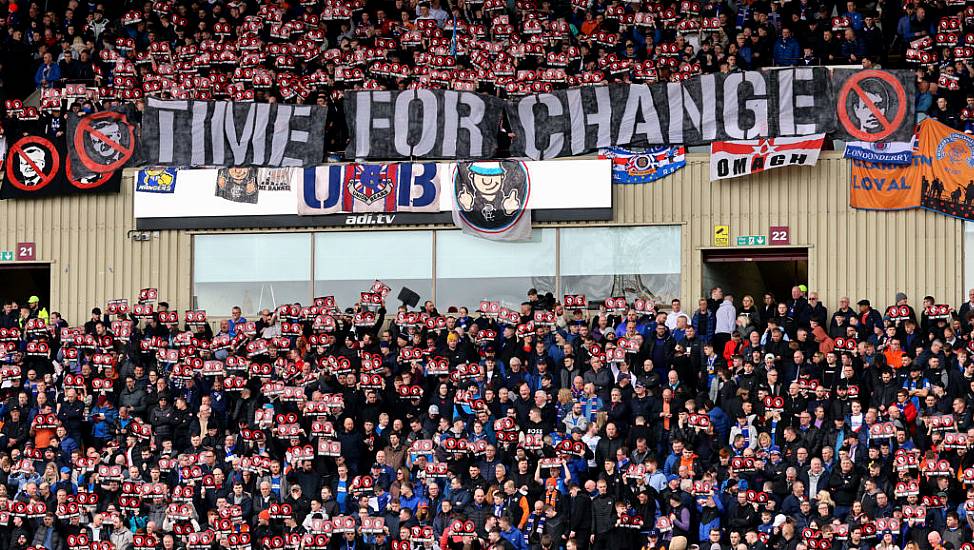 Michael Beale Defends Rangers Sporting Director Ross Wilson After Fan Protest