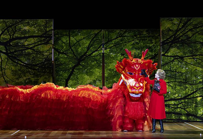 Renee Fleming Stars As Nixon In China Arrives In Paris