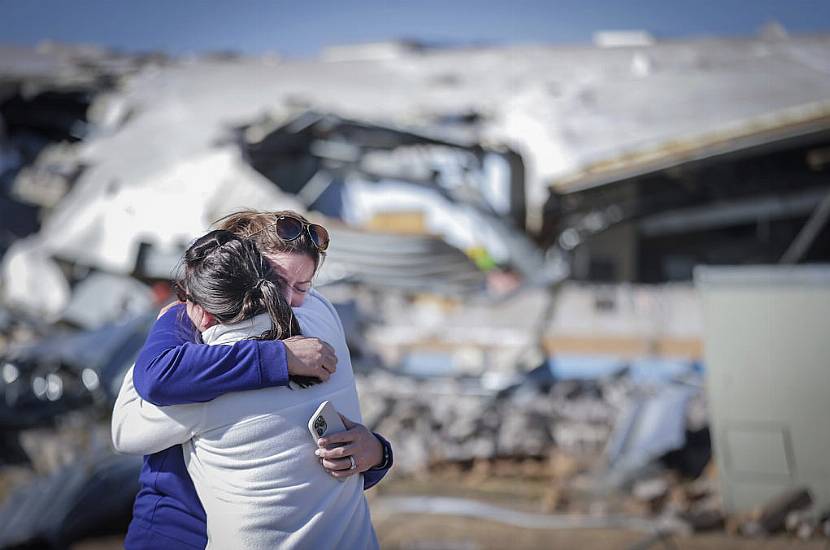 More Than 20 Dead After Tornadoes Rake Us Midwest And South