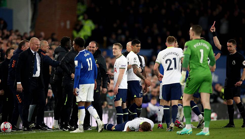 Cristian Stellini Criticises Tottenham For Failing To Hold On Against Everton