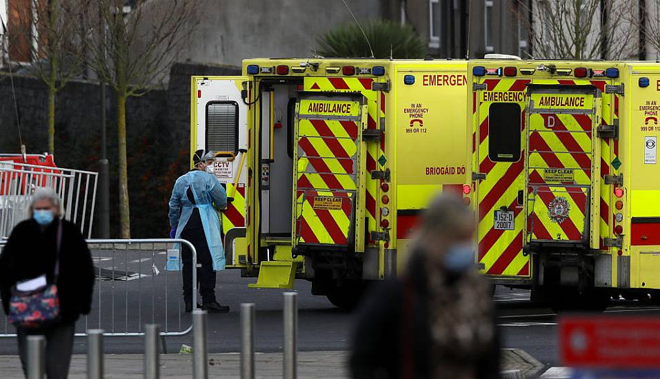 Ambulance Workers Begin Ballot Over Strike Action