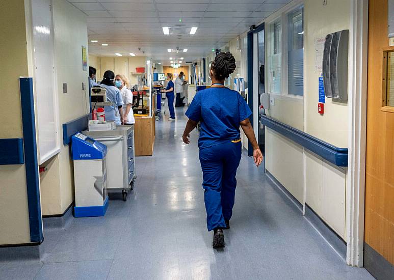 Over 100,000 Children And Young People On Hospital Waiting Lists - Ihca