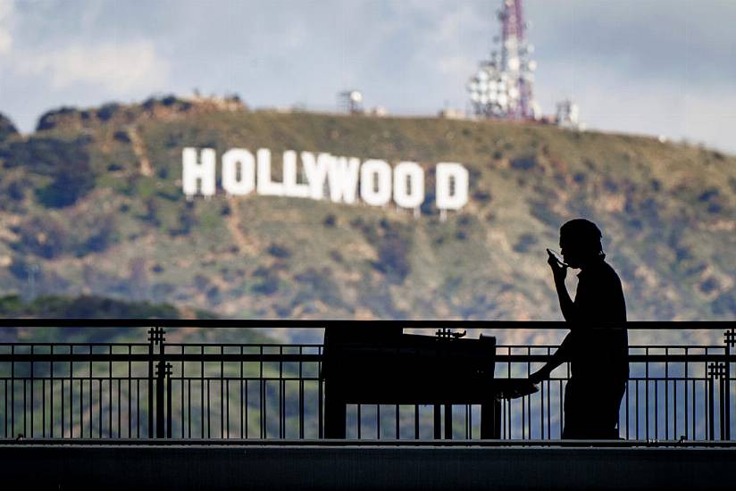 Hollywood Directors Reach Labour Pact, Writers Remain On Strike