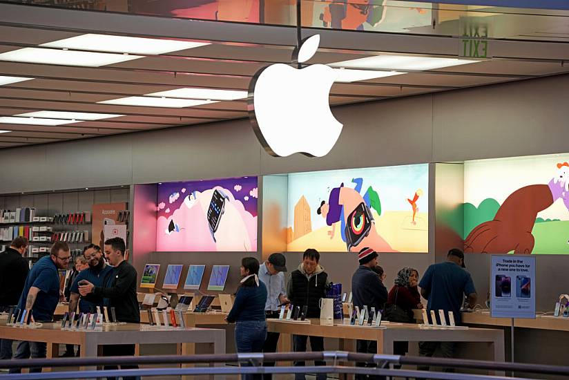 Apple Reveals Rare Drop In Revenue In Latest Results