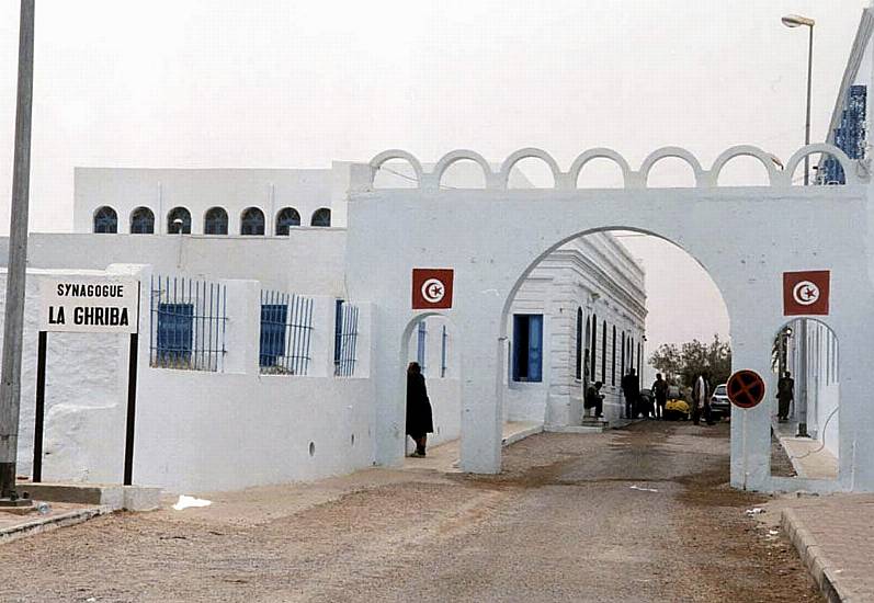 Three Killed And 10 Injured In Attack Near Synagogue In Tunisia