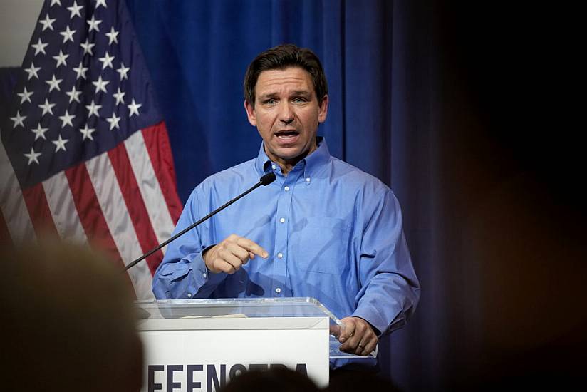 Republican Desantis Vies With Trump To Sway Iowa Conservatives