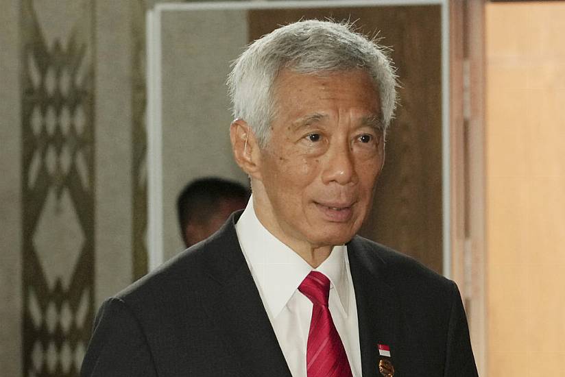 Singapore Pm Self-Isolates After Testing Positive For Covid-19