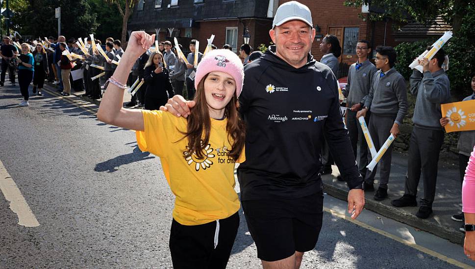 Rory Best Finishes 330Km Endurance Walk Fundraiser For Child Cancer Services