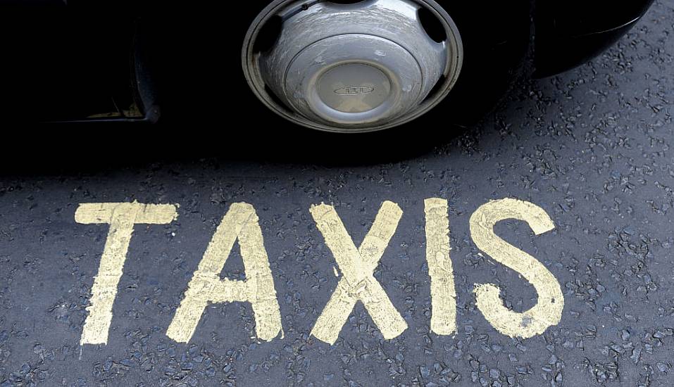 Record Number Of Complaints Against Taxi Drivers Over Cashless Payments