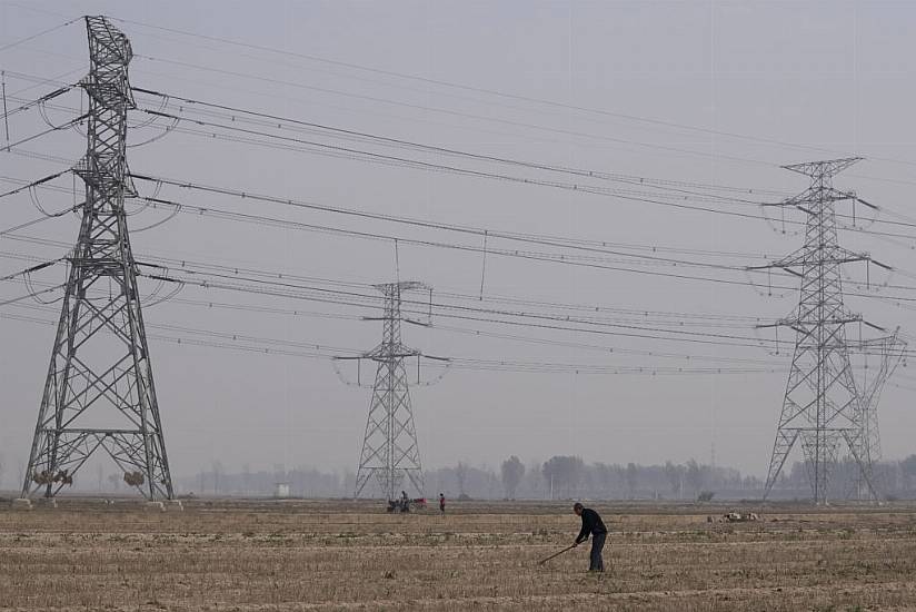 Billions ‘Use Polluting Fuel To Cook’ And Millions ‘Have No Electricity’