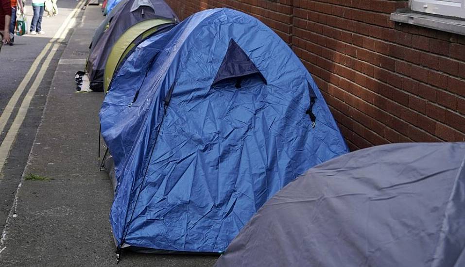 Four Unaccompanied Children Among 1,400 Asylum Seekers Forced To Sleep Rough