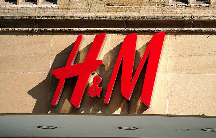 H&Amp;M Sales Flatline As Cool Weather Hits Demand For Summer Clothing