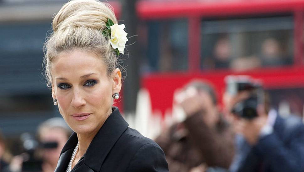 Sarah Jessica Parker Rewears Iconic Vivienne Westwood Wedding Dress In And Just Like That