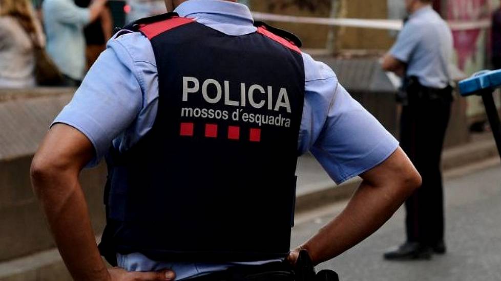 Irishman Arrested In Spain After Allegedly Threatening Tourists With Knife