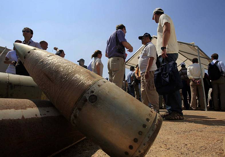 Us ‘To Send Cluster Bombs To Ukraine As Part Of New Military Aid Package’