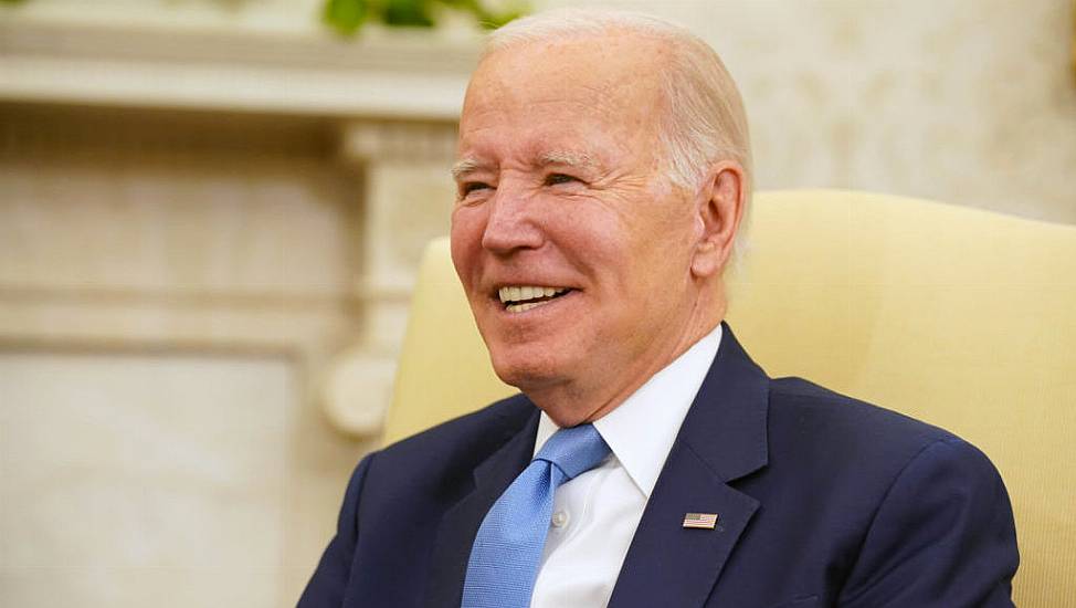 Putin Snubs Prigozhin, Biden Jokes About Poison