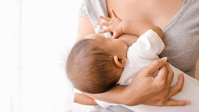 Do You Need To Watch What You Eat When You’re Breastfeeding?