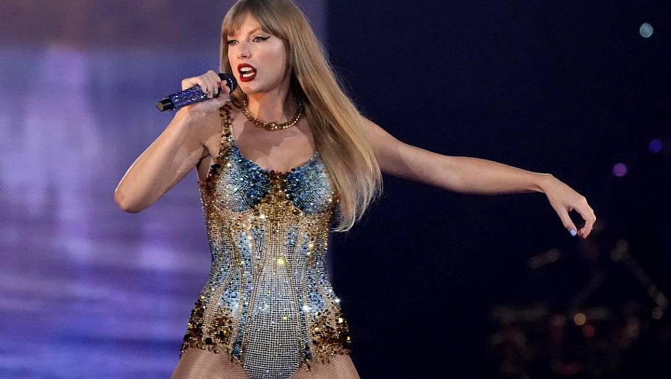 Fans In Frenzy As Swift Announces Release Date For 1989 (Taylor’s Version)