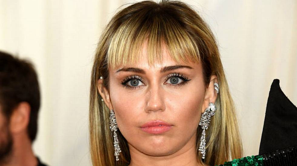 Miley Cyrus Reflects On Sinead O’connor Row In New Tv Special